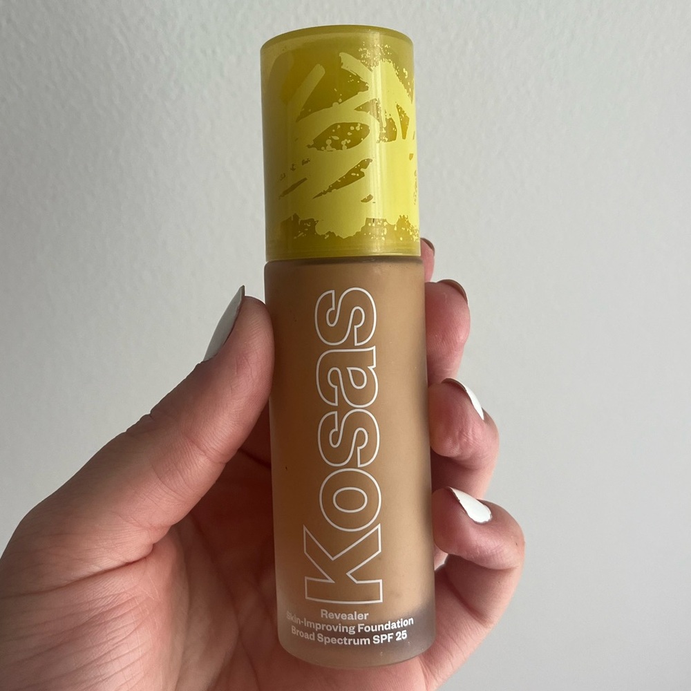 Kosas Foundation in shade Medium Tan Warm 250